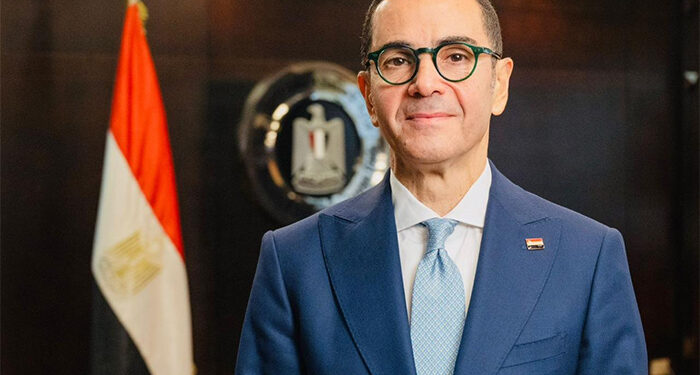 وزير الاستثمار يتوجه لمدينة دافوس السويسرية للمشاركة بفعاليات النسخة 55 من المنتدى الاقتصادي العالمي