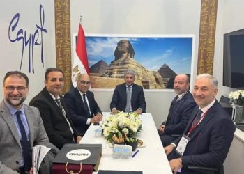 وزير السياحة والآثار يعقد عدد من اللقاءات المهنية خلال زيارته لتركيا