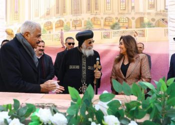 وزيرة التنمية المحلية تشارك في تدشين البابا تواضروس الثاني لكنيسة السيدة العذراء  بمدينتي