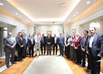 وزير التعليم العالي يستقبل خبراء برنامج “نحو إنشاء الأكاديمية المصرية لعلوم الرياضيات”