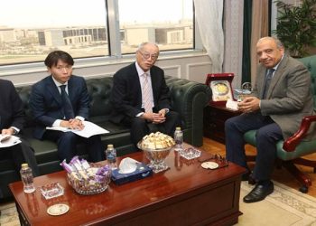 وزير الكهرباء يبحث مع سفير اليابان بالقاهرة سبل دعم وتعزيز فرص الشراكة والتعاون والاستثمار