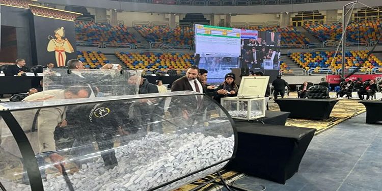 وزير الإسكان: إجراء القرعة العلنية على قطع الأراضي بمدينة برج العرب الجديدة ضمن برنامج “مسكن”