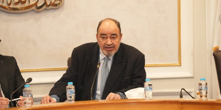 محمد إسماعيل: اتفاق تعاون بين الشعبة العامة للمستلزمات الطبية والصندوق العربي للطوارئ والكوارث