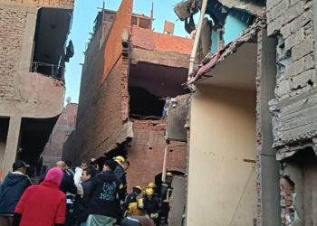 الصحة: الدفع بـ15 سيارة إسعاف إلى موقع انهيار عقار بمنطقة كرداسة