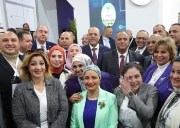 وزير العمل يتفقد معرض مصر الدولي للطاقة  (EGYPES 2025)