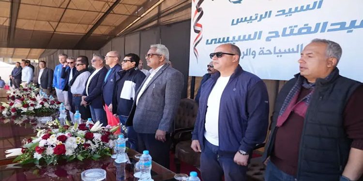 وزير الشباب يفتتح مهرجان “ذا كلاش للكرة الطائرة الشاطئية” للهواة بمشاركة 30 دولة بسهل حشيش