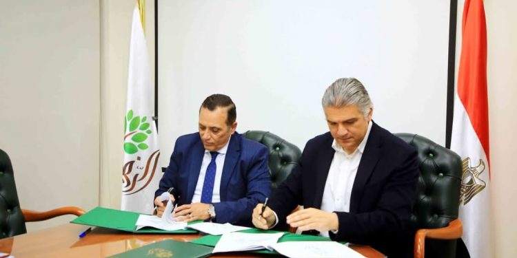 تنمية الريف المصرى تتعاقد مع “حسن علام القابضة” لتنفيذ مشروع زراعى ضخم على مساحة 14٫1 ألف فدان