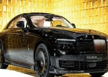 سيارة رولز رويس سبيكتر بلاك بادج بالسعر والمواصفات