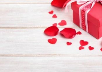 عيد الحب.. القصة التاريخية وأسباب الاحتفال به في 14 فبراير