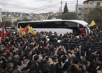 البيت الأبيض يؤيد قرار إسرائيل بتأجيل إطلاق سراح 600 أسير فلسطيني