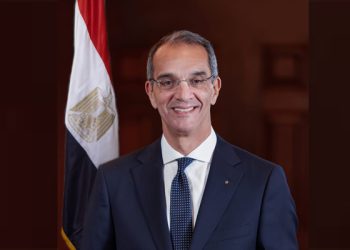 وزير الاتصالات يشارك فى قمة العمل فى الذكاء الاصطناعى بباريس