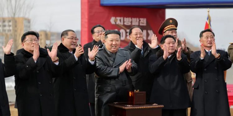 كوريا الشمالية تندد بتزايد الاستفزازات العسكرية الأمريكية