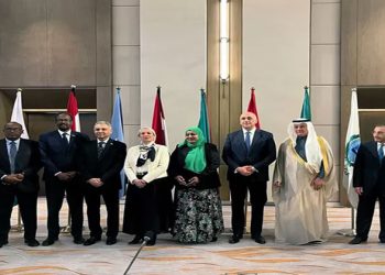 وزيرة البيئة تسلم رئاسة المجلس الوزارى الحادى والعشرون لهيئة برسجا لوزيرة البيئة الأردنى