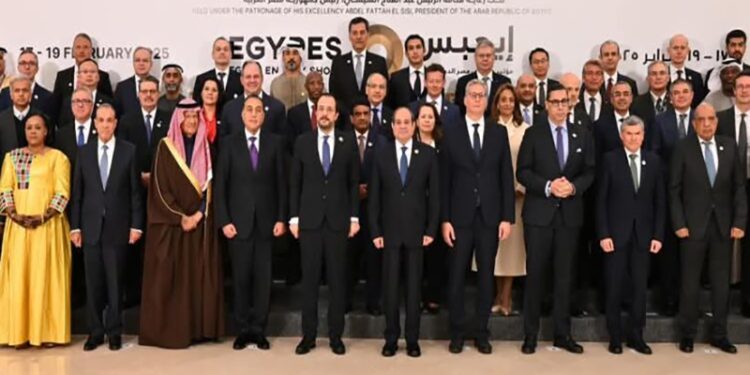 شركات الطاقة العالمية تشيد بشراكتها مع مصر خلال مؤتمر “إيجبس 2025”