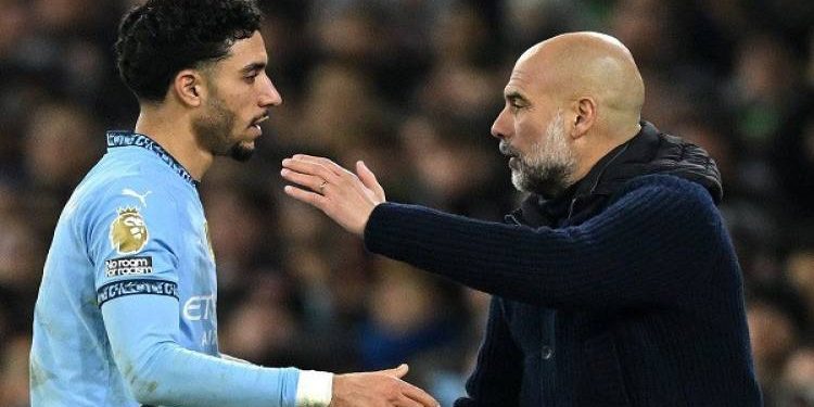 عمر مرموش يقود تشكيل مانشستر سيتي أمام آرسنال بقمة البريميرليج