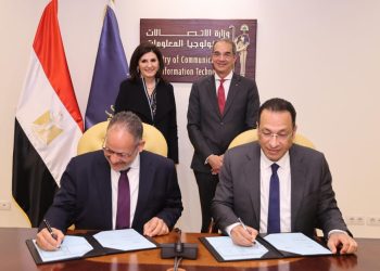 عمرو طلعت: يشهد توقيع مذكرة تفاهم بين وزارة الاتصالات وشركة سيسكو