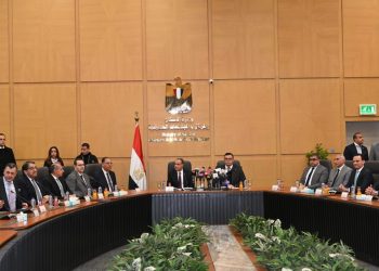 وزير الإسكان: إقبال كبير من المصريين بالخارج على حجز الوحدات السكنية المطروحة ضمن مبادرة “بيتك في مصر”