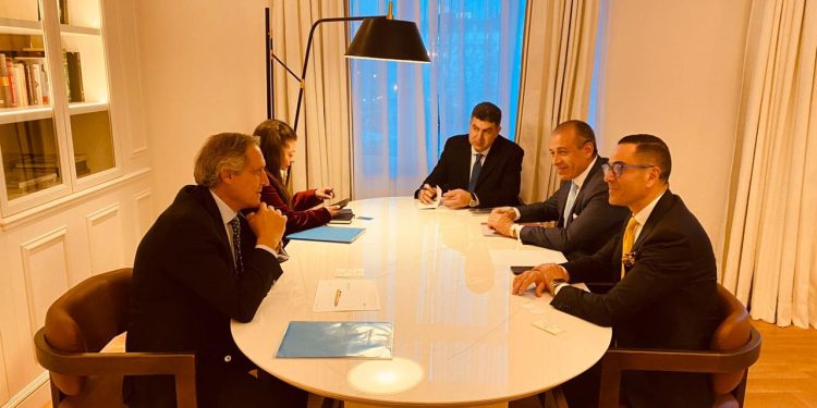 وزير الاستثمار يلتقى الرئيس التنفيذي لمجموعة بارسيلو للفنادق لاستعراض فرص الاستثمار في مصر في قطاع السياحة وإنشاء الفنادق