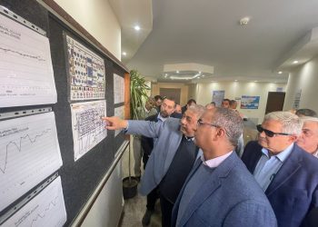 نائب وزير الإسكان يقوم بجولة موسعة لمتابعة سير العمل بمنظومة مياه الشرب والصرف الصحي بالقاهرة