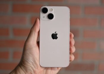 ثغرة برمجية تعرض آيفون وآيباد للاختراق