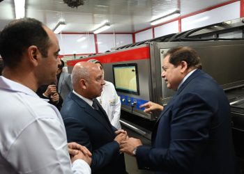 وزير الصناعة: مستمرون فى عقد لقاءات دورية مع كافة المستثمرين على مستوى الجمهورية وحل كافة المشاكل