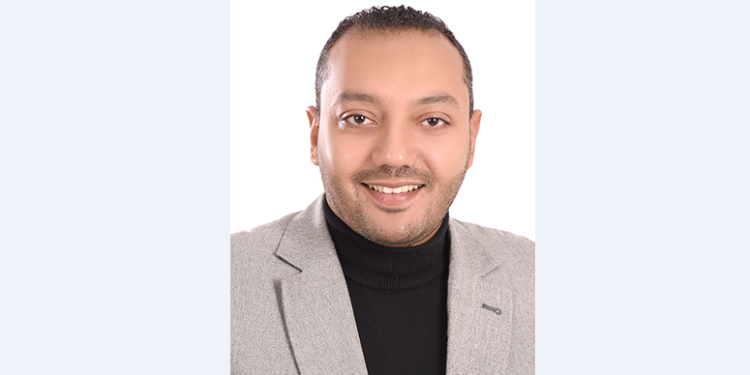 طاهر جلال الدين يكتب: المعركة بين ChatGPT وDeepSeek: من يهيمن على الذكاء الاصطناعي؟