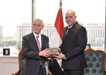 وزير العمل يلتقي سفير اليابان لدى مصر  لتفعيل التعاون المشترك في مجالات التدريب وتنقل الأيدي العاملة