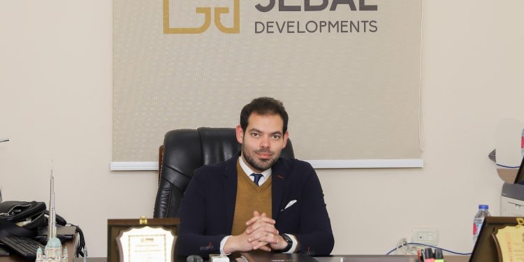 شركة جبال للتطوير العمراني تسلمنا وحداتنا .. ونخشى من هروب رئيسها للخارج