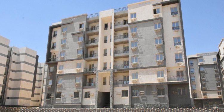 وزير الإسكان: الثلاثاء المقبل..بدء تسليم دفعة جديدة من وحدات مشروع “سكن مصر” بالقاهرة الجديدة