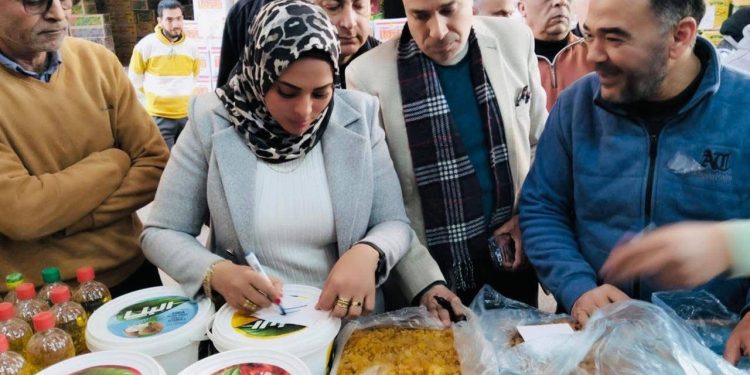 مديرية التموين بالإسماعيلية تُنظم ثلاثة معارض “أهلًا رمضان” بمركز ومدينة التل الكبير لتوفير السلع بأسعار مخفضة