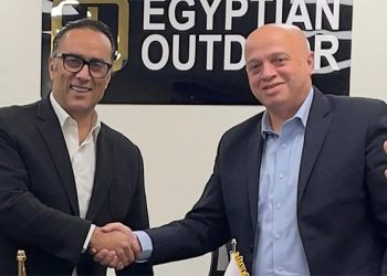 “المصريين أوت دور” توقع مذكرة تفاهم مع شركة Stand By لتوسيع انتشارها بالسوق المصري