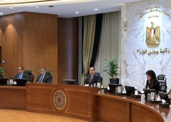 مدبولي يتابع الموقف التنفيذي للمرحلة الأولى من المبادرة الرئاسية “حياة كريمة” والاستعدادات الجارية لبدء المرحلة الثانية