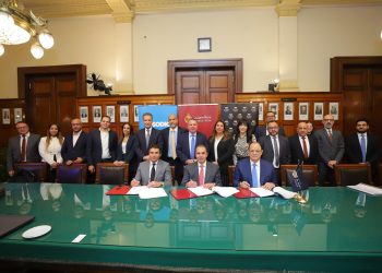 بنك مصر يوقع عقد حساب وسيط مع كلاً من 6 أكتوبر للتنمية والاستثمار (سوديك) وشركة الصافى للتطوير العقاري