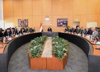 وزير الإسكان يتابع الموقف التنفيذي لمشروع منطقة الأعمال المركزية بالعاصمة الإدارية الجديدة