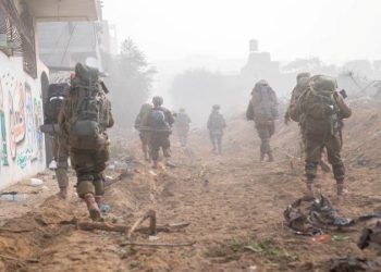 الجيش الإسرائيلي: انسحاب من محور نتساريم مرهون بنجاح صفقة التبادل