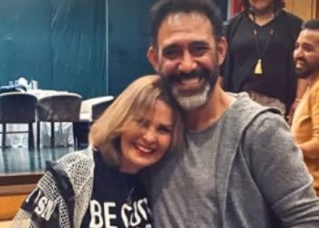 يسرا تدعم عمرو مصطفى: العزيز على قلبي ربنا يتمم شفاك