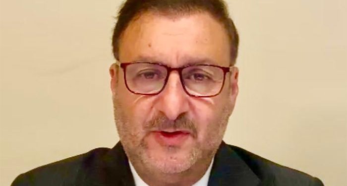 نزار أبو إسماعيل: الخطيب أخذ زمام المبادرة والتقى نظيره المغربي لحل مشكلة حجز البضائع المصرية في الموانئ المغربية