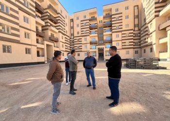 وزير الإسكان: جارٍ الانتهاء من تنفيذ وحدات “سكن لكل المصريين” ونادٍ رياضي بمساحة 15 فدانا بقنا الجديدة