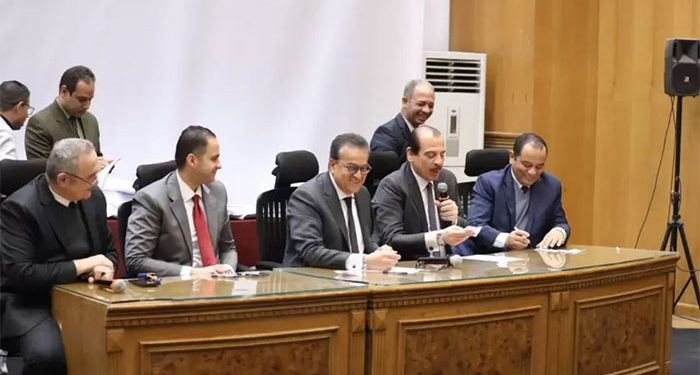 نائب رئيس الوزراء وزير الصحة يشهد قرعة اختيار البعثة الطبية لموسم الحج