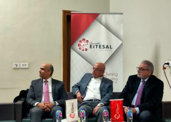 رئيس الوزراء يُتابع مع وزير التموين جهود حوكمة منظومة الدعم