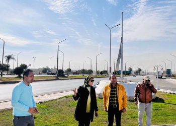 رئيس جهاز السويس الجديدة تتفقد أعمال ازدواج خط المياه والزراعة بالحي الصناعي بعتاقة