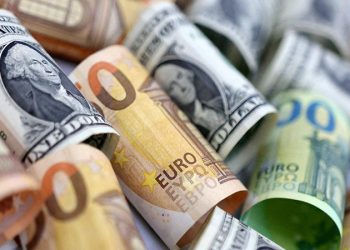 أسعار العملات في مصر اليوم الجمعة