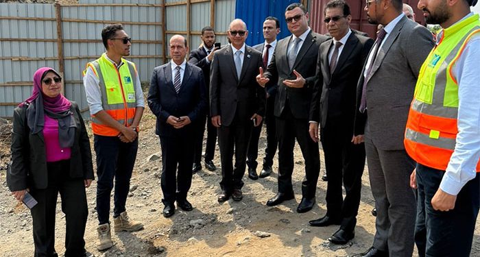 وزير الإسكان يتفقد محطة معالجة مياه تنفذها شركة “مدكور” المصرية
