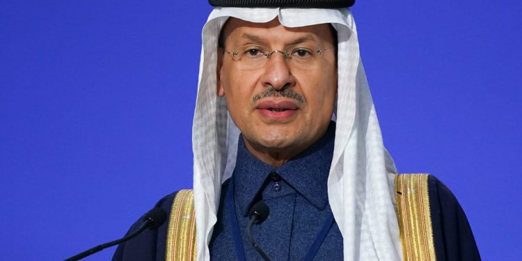 وزير الطاقة السعودي يشيد بالعلاقات مع مصر ويؤكد علي  تعاون البلدين في قطاع الطاقة خلال “إيجبس 2025”