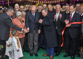 محمد سعده: تخفيضات تصل إلى 30% على السلع الأساسية لدعم المواطنين