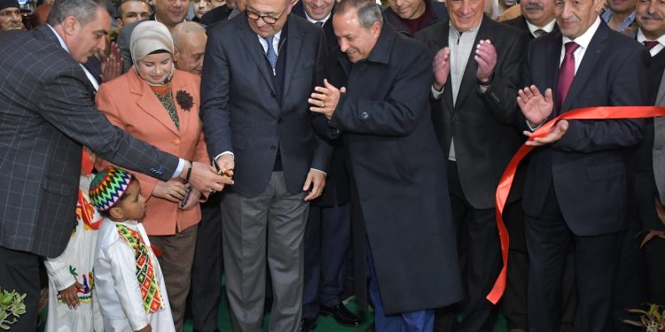 محمد سعده: تخفيضات تصل إلى 30% على السلع الأساسية لدعم المواطنين