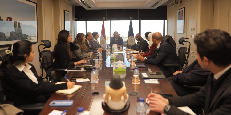 وزير السياحة جتماعاً مع المدير الإقليمي لمؤسسة التمويل الدولية IFC لمنطقة شمال أفريقيا