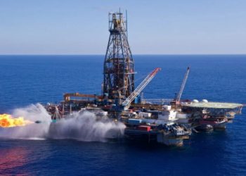 تقنية حديثة لأول مرة على مستوى العالم..أهم المعلومات عن أعمال الحفر بحقل ظهر