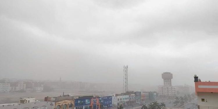 إغلاق ميناء الغردقة البحري لسوء الأحوال الجوية