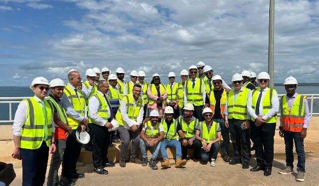 وزير الخارجية والهجرة يتفقد موقع سد “جوليوس نيريرى”